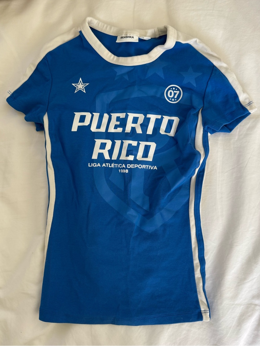 Bershka Blue and White 'Puerto Rico' Short Sleeve Tee